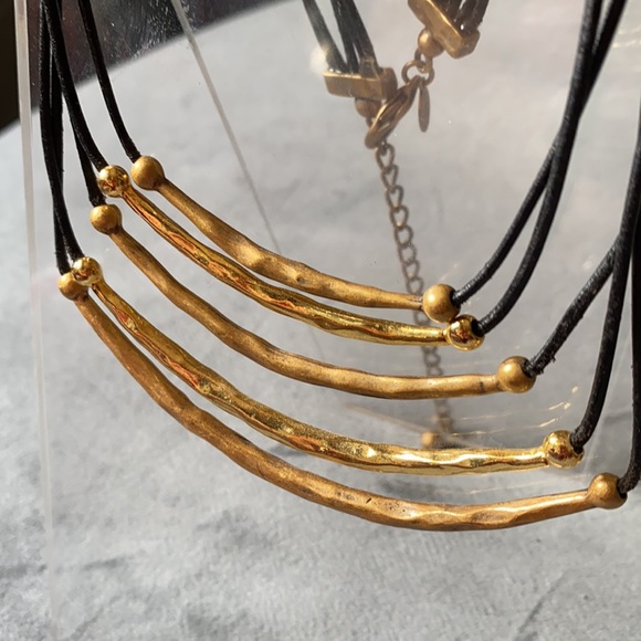 Chico’s Gold Metal Leather Corded Short Statement Necklace EUC - Picture 2 of 7